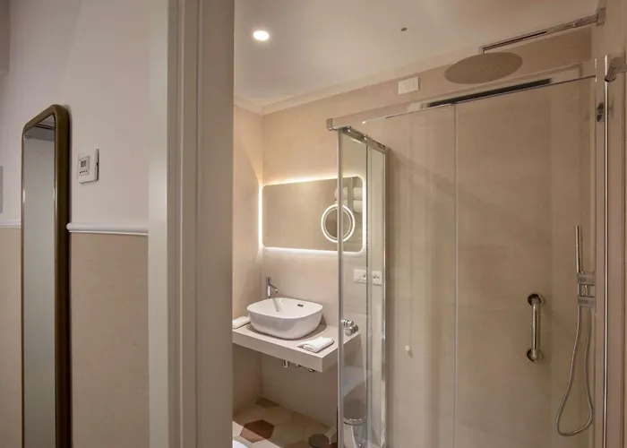 Cosmopolita Colosseum, Tapestry Collection By Hilton 4* Roma